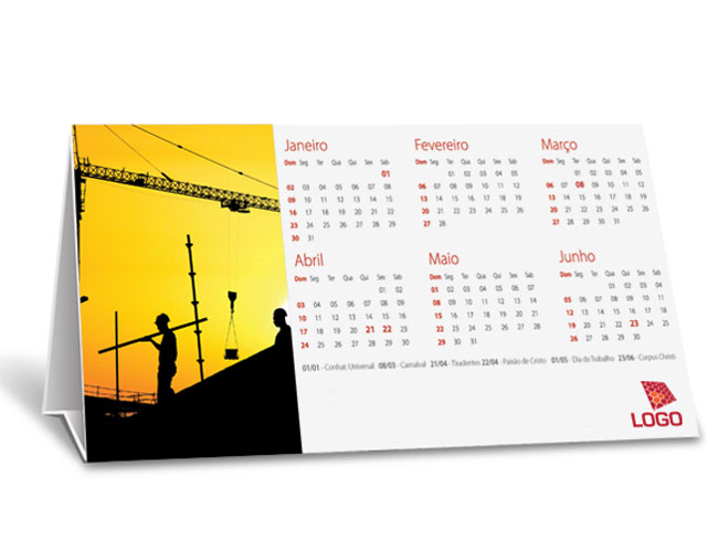 01 - CALENDRIO DE MESA PIRMIDE GRANDE